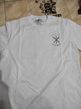 Product Review of T-SHIRT ONE PIECE - RORONOA ZORO from H**I 0