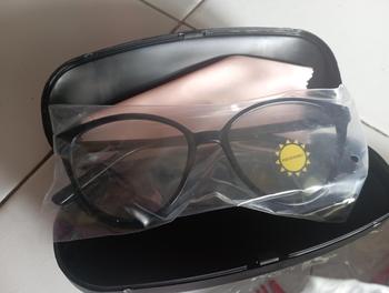 Product Review of Frem Kacamata Photocromik Kode R6008 Free Bok Dan Lap Frame Lensa Eyewear from S**a 0