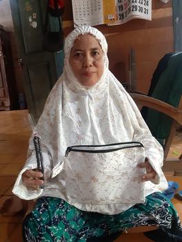 Product Review of Mukena Terusan Sutra Paris Jumbo panjang muslim Tanggung Mutiara from s**m 0