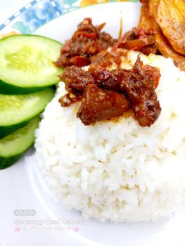 Product Review of Dapoer Umnay Sambel Cumi Genit from m**s b**4 0