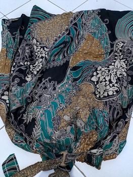 Product Review of Rok jumbo Batik Skirt big size Rok batik B2M from s**s 0