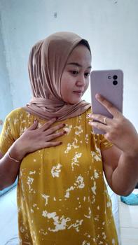 Product Review of Hijab Segitiga Instan Jersey//segitiga instan malay premium Muslim Kerudung Segi Empat from r**a a**o 0