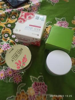 Product Review of BUNDLING RED JELLY dan moisturizer / underarm / red jelly saja from A**a k**a 1
