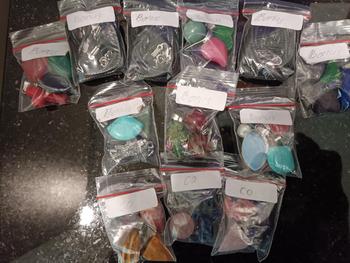 Product Review of Dapat 2 Natural Pendent +1 man made +2 Rope from M**s 0