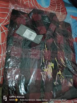 Product Review of Kemeja flanel import kemeja kotak kotak kemeja pria wanita from M**i 0