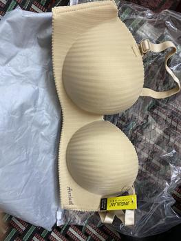 Product Review of Áo lót cúp nữ cao cấp có silicon chống tuột Cup Bra from H**g M** 0