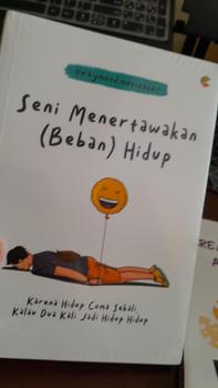 Product Review of BUKU MOTIVASI : SENI MENERTAWAKAN (BEBAN HIDUP) from P**y 0