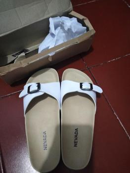 Product Review of sandal nevada wanita sendal slop wanita terbaru Kasual sandalpuyuhfladeo from N**4 0