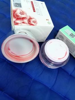 Product Review of BUNDLING RED JELLY dan moisturizer / underarm / red jelly saja from N**a 2