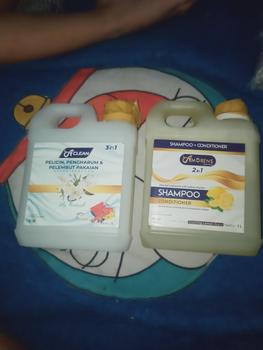 Product Review of Amorens Pelicin Setrika Pakaian / Pafum Laundry & Pewangi Pakaian 1 liter 3 in 1 Wangi Tahan Lama [1000ml] from I**a I**3 0
