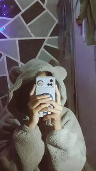 Product Review of Sweater Hoodie Crope V Bear Sherpa Bulu Domba Fit Wanita Tebal Oversize Cream from f** 2