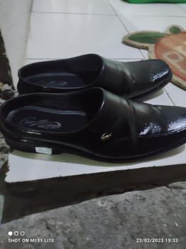 Product Review of SEPATU FORMAL/SEPATU BUSTONG/BUSTONG PRIA FORMAL KEREN/SANDAL PRIA MURAH/SEPATU PRIA/ from r**r i**o 0