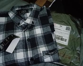 Product Review of KEMEJA FLANEL PRIA LENGAN PANJANG MOTIF GARIS-GARIS DISTRO PREMIUM IMPORT from M**a A** 0