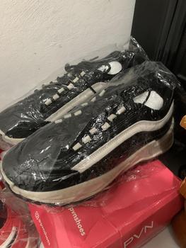 Product Review of PVN Sporty Fun Collection Sneakers Sepatu Wanita Pink Biru Abu Putih from R**e 0