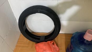 Product Review of 1 Cái Vỏ Lốp Xe HVR 17 inch Không Ruột cho Exciter Winner Raider Satria Sonic (SL 1 cái) - Vỏ Lốp Xe Máy from V**t A** ** 2