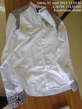 Product Review of Baju Koko El Rumi Araseo Lengan Panjang Kombinasi Batik Putih Kain Katun - Pria, Muslim from g**g c** 2