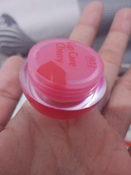 Product Review of LIPCARE SR12 PELEMBAB  PENCERAH BIBIR ORIGINAL from T**a 1