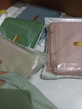 Product Review of PAKET (5+3pcs RANDOM) VOAL MIRACLE ALAINA SCARF POLOS hijab persegi Kerudung from e**s 0