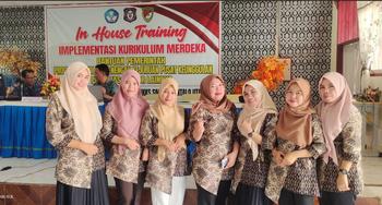 Product Review of Atasan Batik Couple Blus dan Hem Pria Best Seller Kain Katun (Motif Ukel Sopal) Batik Blouse Baju Seragam Pasangan Sarimbit Keluarga from N**n H**n 0