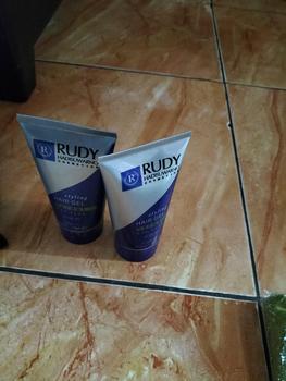 Product Review of RUDY HADISUWARNO COSMETICS [NEW] Styling Hair Gel Normal 150ml from e**0 0