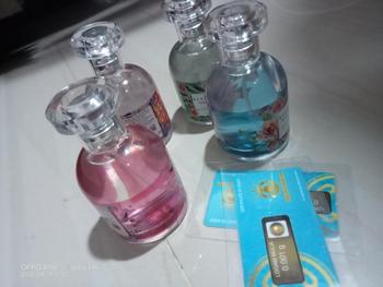 Product Review of (GRATIS 2 PARFUM) BIZARRE Parfum Wanita EDT - 4 PCS OG VARIANT from F** S**y 1