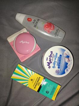 Product Review of Marina Compact Powder UV Protection 12gr / Bedak Padat by cosme murah from v**n 0