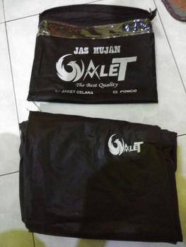 Product Review of Jas Hujan Starlight Raincoat Tipe Ponco/Kelawar PVC Anti Robek dengan Kancing Knop Ganda from R**! 0