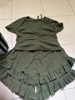 Product Review of SÉT BỘ VÁY BÈO KÈM ÁO DÁNG NGẮN  Women from t**6 0