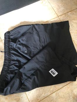 Product Review of MDN Boardshort Basic | Celana Pendek | Celana Santai Karet Fit Kantong Melar Panjang from c**a 1