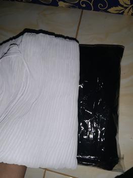 Product Review of Pashmina Full Plisket Lidi Ceruty Babydoll / Pleats Garis Muslim Ceruti Syal from A**0 0