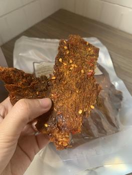 Product Review of Khô Bò Củ Chi Cô Ba Tasty - Bò miếng mềm - Hộp giấy 500g/1kg - SP065 from U**n U**n 1