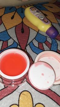 Product Review of BUNDLING RED JELLY dan moisturizer / underarm / red jelly saja from M**e 1