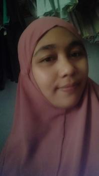 Product Review of Bergo Crinkle Size L Airflow - Hijab Simple dan Cantik - Jilbab Instan Muslim Standar Nyaman Panjang Wanita from I**e D**i 0