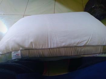Product Review of 109 PILLOW - Bantal Tidur Hotel Polos Double List Bulu Angsa Sintetis - 1.500 gram from u** n**i 0