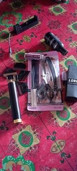 Product Review of Alat Cukur Elektrik Profesional Hair Trimmer Detailer Cordless / Mesin Cukur Rambut Cas T9 / Pisau Cukur Jenggot from k**l 0
