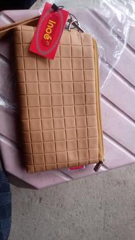 Product Review of DANISA CALLISTA DOMPET POUCH HP BY INOE MOTIF KOTAK from Y**a 0