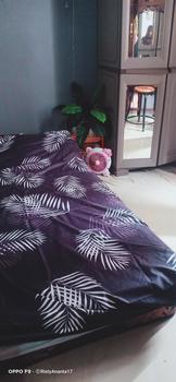 Product Review of SPREI MOTIF BLACK PALM BERKWALITAS ADEM Bantal Guling Karet Sarung Kain from R**y 0