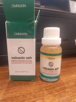 Product Review of Volcanic Ash Pimple Drying Lotion 20ml - PIMPLE SPOT VOLCANIC ASH- OBAT TOTOL JERAWAT from Y** 1