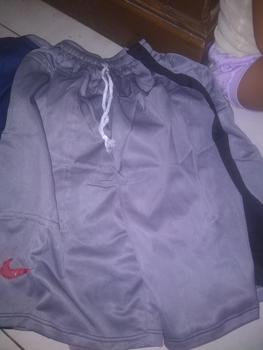 Product Review of Celana Pendek Olahraga Bahan Diadoraa Tebal from s**u j**d 3
