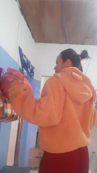 Product Review of Sweater Hoodie Crope V Bear Sherpa Bulu Domba Fit Wanita Tebal Oversize Cream from M**y 2