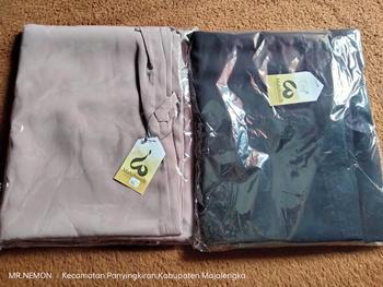 Product Review of cozy khimar non pad jahit 4 lengan bolong Hitam Kerudung bergo jumbo khimar Syari Muslim Oval Jilbab Instan Wolfis Tangan from M**n S**k 0