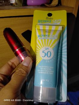 Product Review of Fanbo Wonder Skin Sunscreen & Serum - SPF 50 PA ++++ 30gr - Sunscreen Wajah  no Paraben - Tekstur Ringan - Tidak Lengket - Melembabkan - Semua Jenis Kulit - Mencegah Penuaan Dini -kulit Glowing dan terbebas dari Sinar UV dengan ketahanan 8 jam from E**a 0