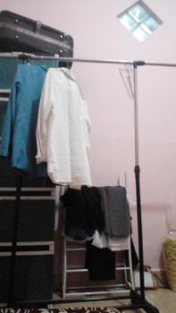 Product Review of GEI - Stand Hanger Single Praktis Gantungan Baju Stainless Steel Dengan Roda Untuk Gantungan Hijab, Mukena, Handuk, Baju, Kaos Bahan Pipa Stainless from R**. 0