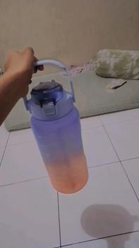Product Review of BOTOL MINUM KEKINIAN 2 LITER 2000ML  BOTOL MINUM TRANSPARAN KOREA BOTOL AIR MINUM MOTIVASI JEPALO MAKASSAR Minuman Putih from a**n 0