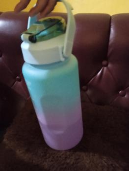 Product Review of BOTOL MINUM KEKINIAN 2 LITER 2000ML  BOTOL MINUM TRANSPARAN KOREA BOTOL AIR MINUM MOTIVASI JEPALO MAKASSAR Minuman Putih from Q**N 0