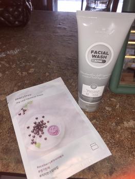 Product Review of Facial Wash Ecer Benings Skincare ||Brightening/acne/exclusive Kotoran Membersihkan from m**y 0