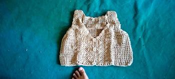 Product Review of ROMPI RAJUT KOREAN VEST RAJUT BAJU RAJUT ATASAN RAJUT MURAH meriah from a**_ 1