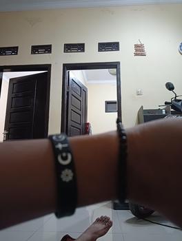 Product Review of Peace - Hitam - Gelang Wristband by Embracelet from ᵂ**ₐ 0