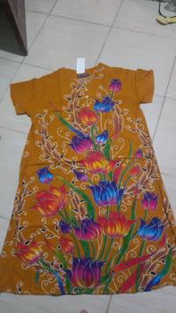 Product Review of Kencana Ungu Daster 40 KUB Label Biru | Daster Tangan Pendek Di Bawah Lutut Leher Bergelombang 3 Kancing Depan Batik Busui from n**a 0