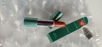 Product Review of Wardah Exclusive Moist Lipstick - Warna Intense dengan Natural Moist dan Glossy Finish - Dilengkapi Vitamin E yang Melembabkan Bibir - Tekstur Halus from _**y 3